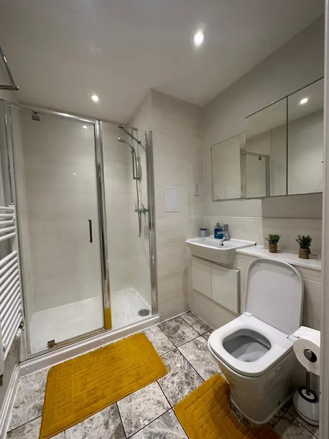 Uxbridge Apartment United Kingdom